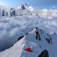 Citerka v Tádžikistánu: Výstup na Ozodi Peak (7 105 m)